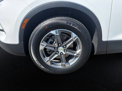 Certified 2023 Chevrolet Blazer LT w/ Convenience Package FWD image 9
