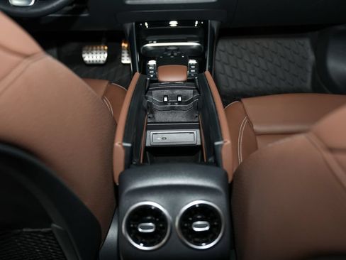 Certified 2023 Mercedes-Benz GLA 250 4MATIC image 43
