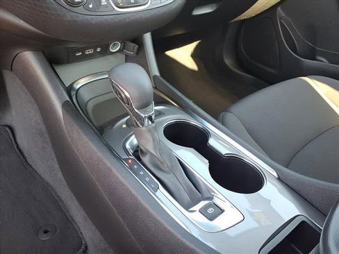 Used 2024 Chevrolet Malibu LT image 13