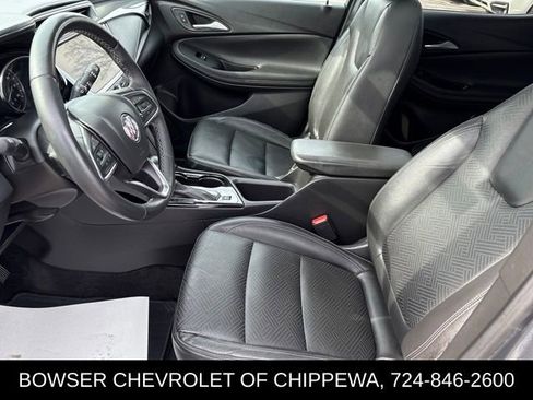 Certified 2022 Buick Encore GX Essence w/ Experience Buick Package image 9