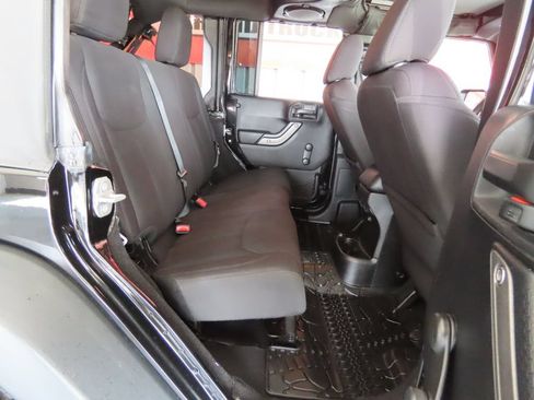 Used 2014 Jeep Wrangler Unlimited Sport AWD/4WD image 26