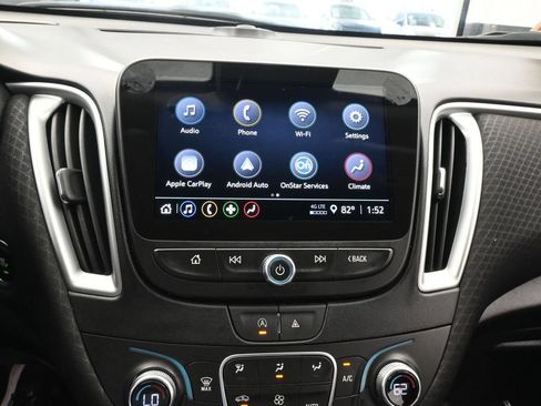 Used 2024 Chevrolet Malibu LT FWD image 23