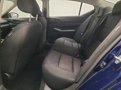 Used 2024 Nissan Altima 2.5 S FWD image 18