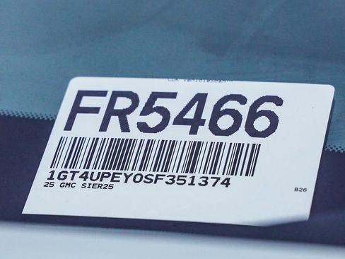 Used 2025 GMC Sierra 2500 AT4 image 59