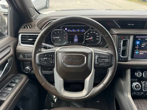Used 2021 GMC Yukon Denali w/ Advanced Technology Package RWD image 19