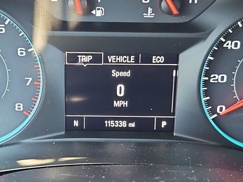 Used 2018 Chevrolet Traverse LS AWD/4WD image 16
