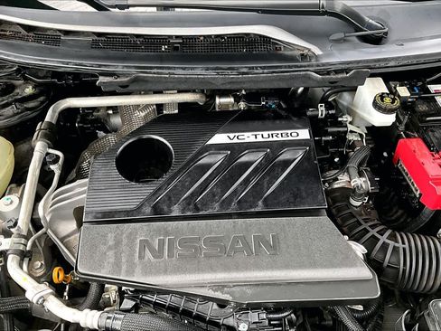 Certified 2023 Nissan Rogue SV FWD image 32