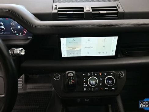 Used 2021 Land Rover Defender 110 X-Dynamic HSE AWD/4WD image 18