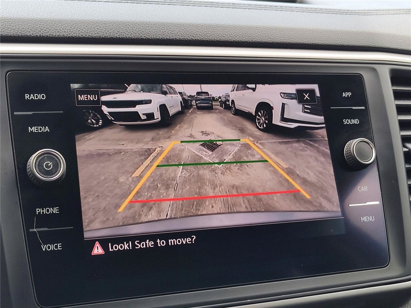 Used 2020 Volkswagen Atlas SE w/ Towing Package FWD image 30