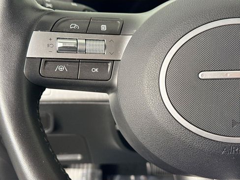 Used 2025 Hyundai Kona SEL FWD image 15