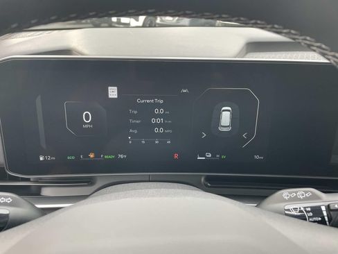 New 2027 Kia Carnival SX FWD image 13
