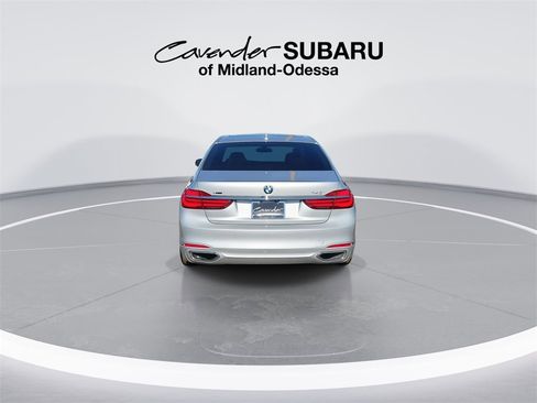 Used 2019 BMW 740i xDrive w/ Executive Package image 6