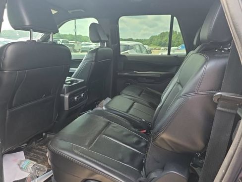 Used 2021 Ford Expedition Max XLT RWD image 5