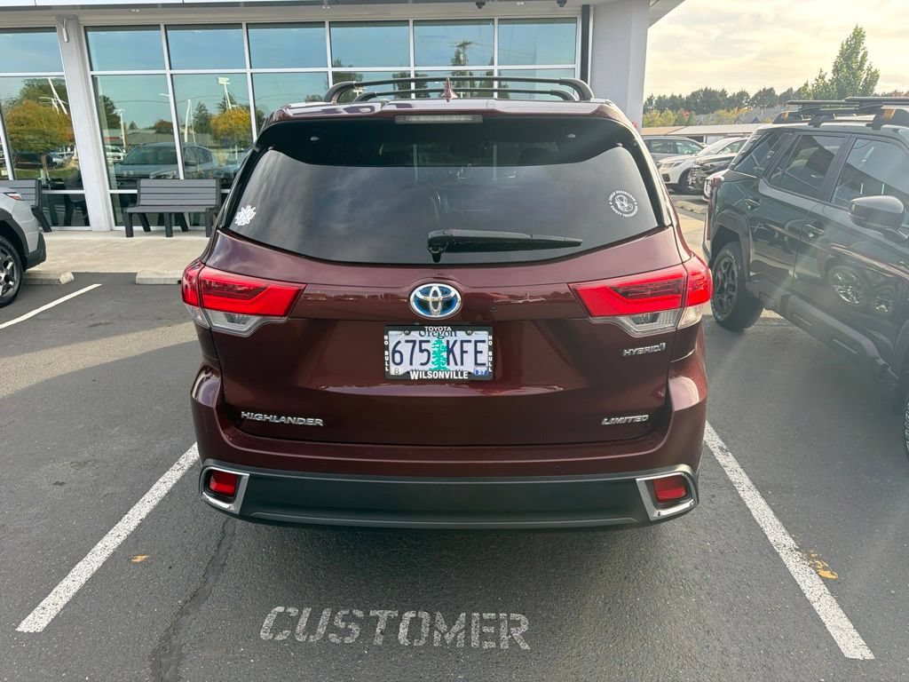 Used 2018 Toyota Highlander Limited Platinum AWD/4WD image 4