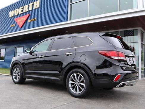Used 2019 Hyundai Santa Fe XL SE w/ Cargo Package AWD/4WD image 5