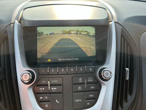 Used 2017 Chevrolet Equinox LT w/ Convenience Package FWD image 17