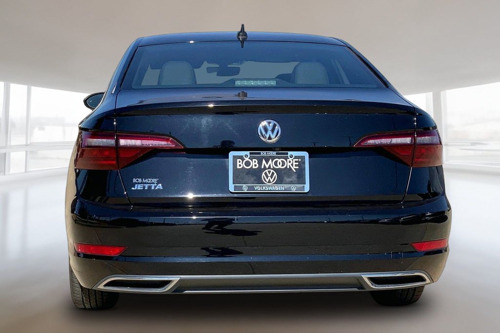 Used 2020 Volkswagen Jetta R-Line FWD image 4
