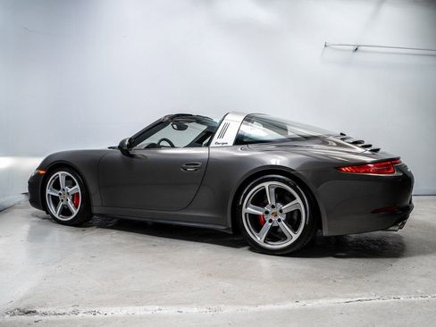 Used 2016 Porsche 911 Targa 4S image 2