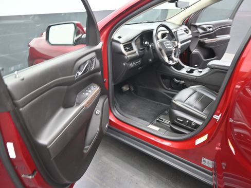 Used 2022 GMC Acadia Denali w/ Denali Ultimate Package AWD/4WD image 14