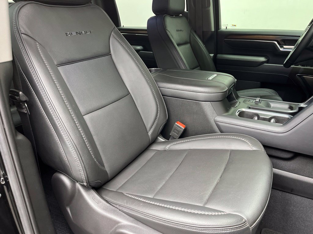 Used 2024 GMC Sierra 2500 Denali w/ Denali Reserve Package AWD/4WD image 23