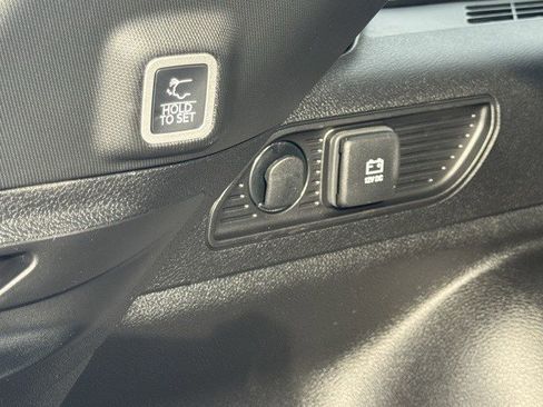 New 2025 Jeep Grand Cherokee Limited w/ Trailer Tow Package image 33