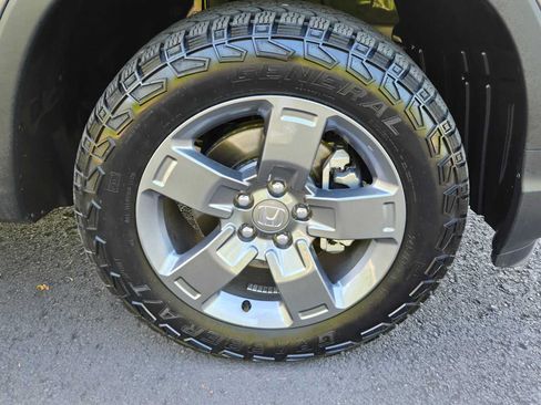 Used 2024 Honda Ridgeline TrailSport image 9