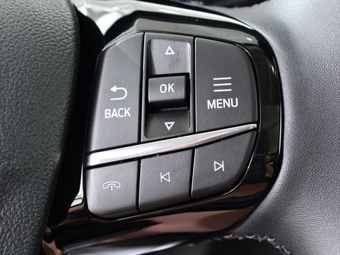 New 2025 Ford Escape SE w/ PHEV Premium Package FWD image 33