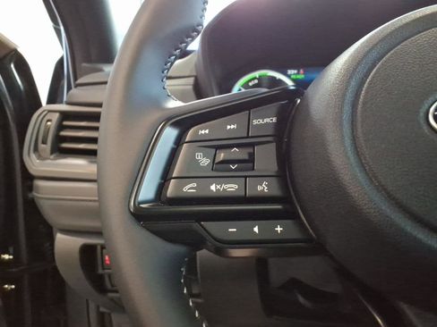 Certified 2025 Subaru Forester Premium image 31