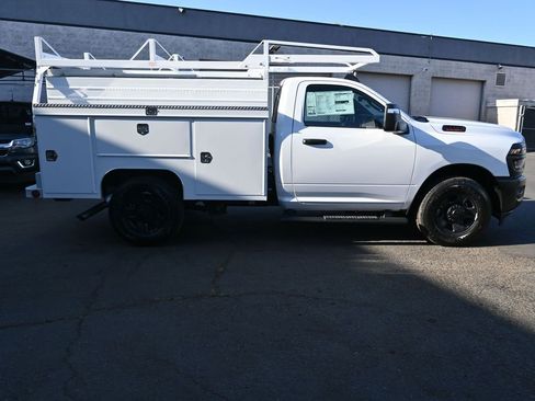 New 2025 RAM 2500 Tradesman image 10