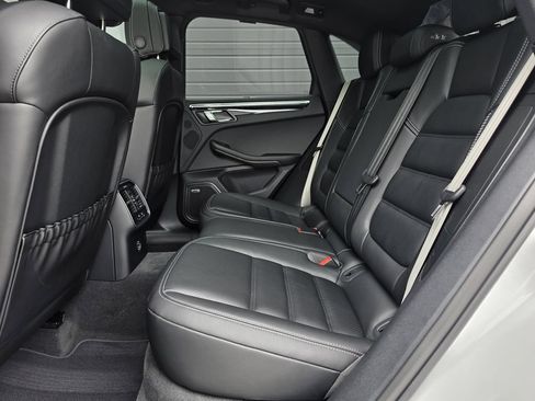 New 2026 Porsche Macan S AWD/4WD image 18