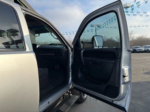 Used 2014 GMC Sierra 2500 SLE w/ SLE Preferred Package image 13