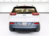 Used 2016 Jeep Cherokee Sport image 5
