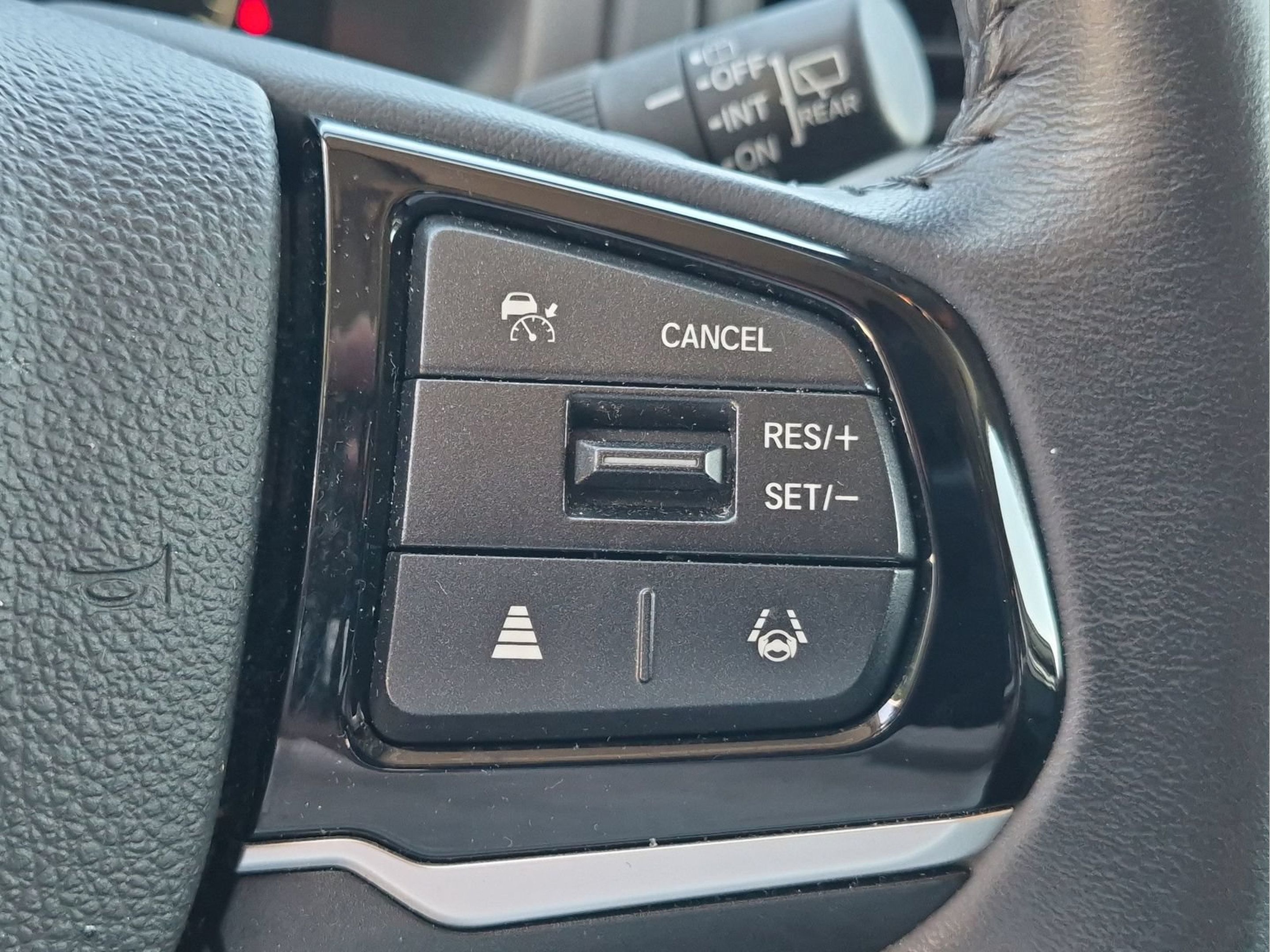 Certified 2025 Honda Odyssey EX-L image 10