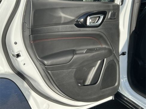 New 2026 Jeep Compass Trailhawk w/ Sun, Sound & Navigation Group image 36