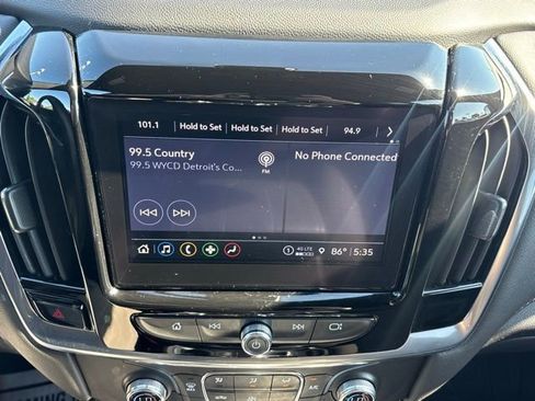 Certified 2023 Chevrolet Traverse LT FWD image 28