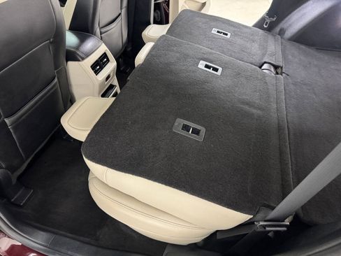 Used 2019 Ford Edge Titanium w/ Equipment Group 301A FWD image 74