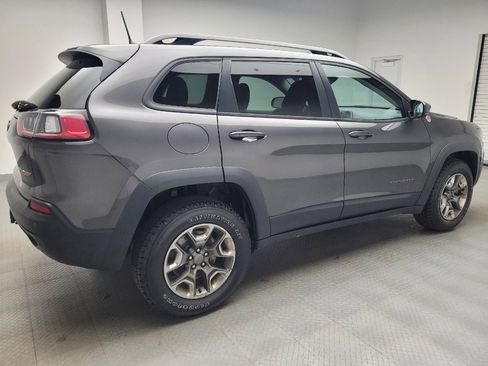 Used 2019 Jeep Cherokee Trailhawk w/ Cold Weather Group AWD/4WD image 10