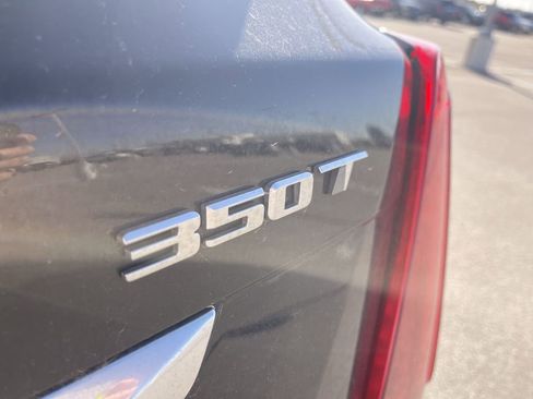 Certified 2023 Cadillac XT5 Premium Luxury w/ LPO, Floor Liner Package image 5