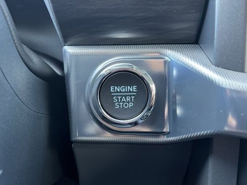 New 2025 Ford F150 Lariat w/ Equipment Group 501A Mid image 16