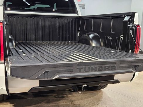Used 2025 Toyota Tundra Limited image 18