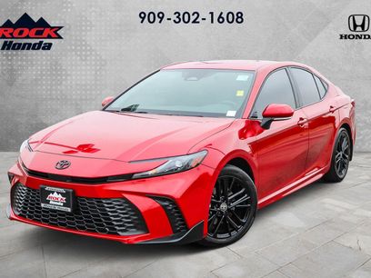 Used 2025 Toyota Camry SE w/ Convenience Package