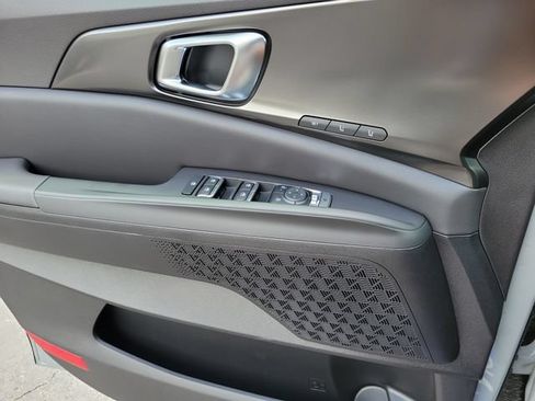 New 2026 Kia Carnival SX w/ SX Dark Edition Package FWD image 37