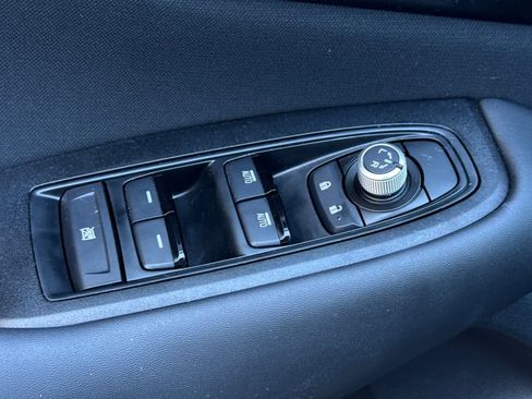 Used 2025 Subaru Legacy Premium image 13