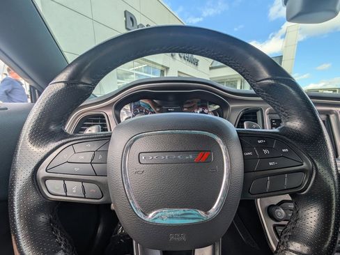 Used 2022 Dodge Challenger GT w/ Blacktop Package image 17