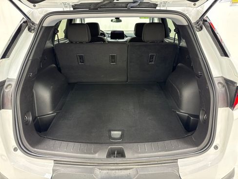 Used 2023 Chevrolet Blazer LT image 13