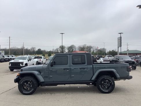 New 2026 Jeep Gladiator Willys AWD/4WD image 4