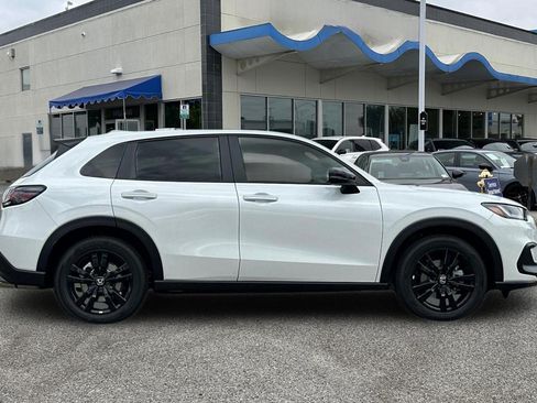 New 2027 Honda HR-V Sport image 7