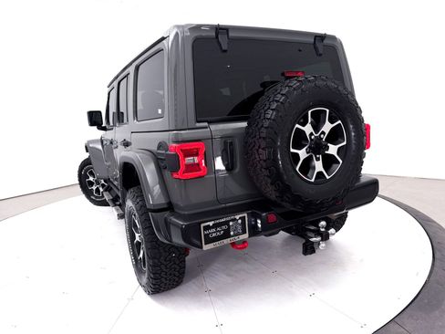 Used 2022 Jeep Wrangler Unlimited Rubicon w/ LED Lighting Group AWD/4WD image 7