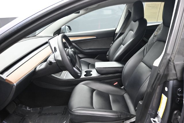 Used 2023 Tesla Model 3 Standard Range RWD image 7