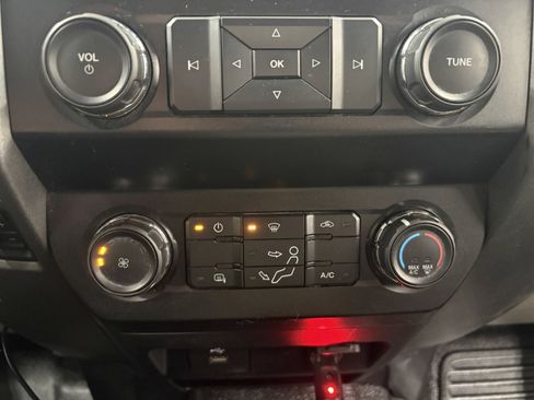 Used 2019 Ford F350 XL w/ Power Equipment Group RWD image 16
